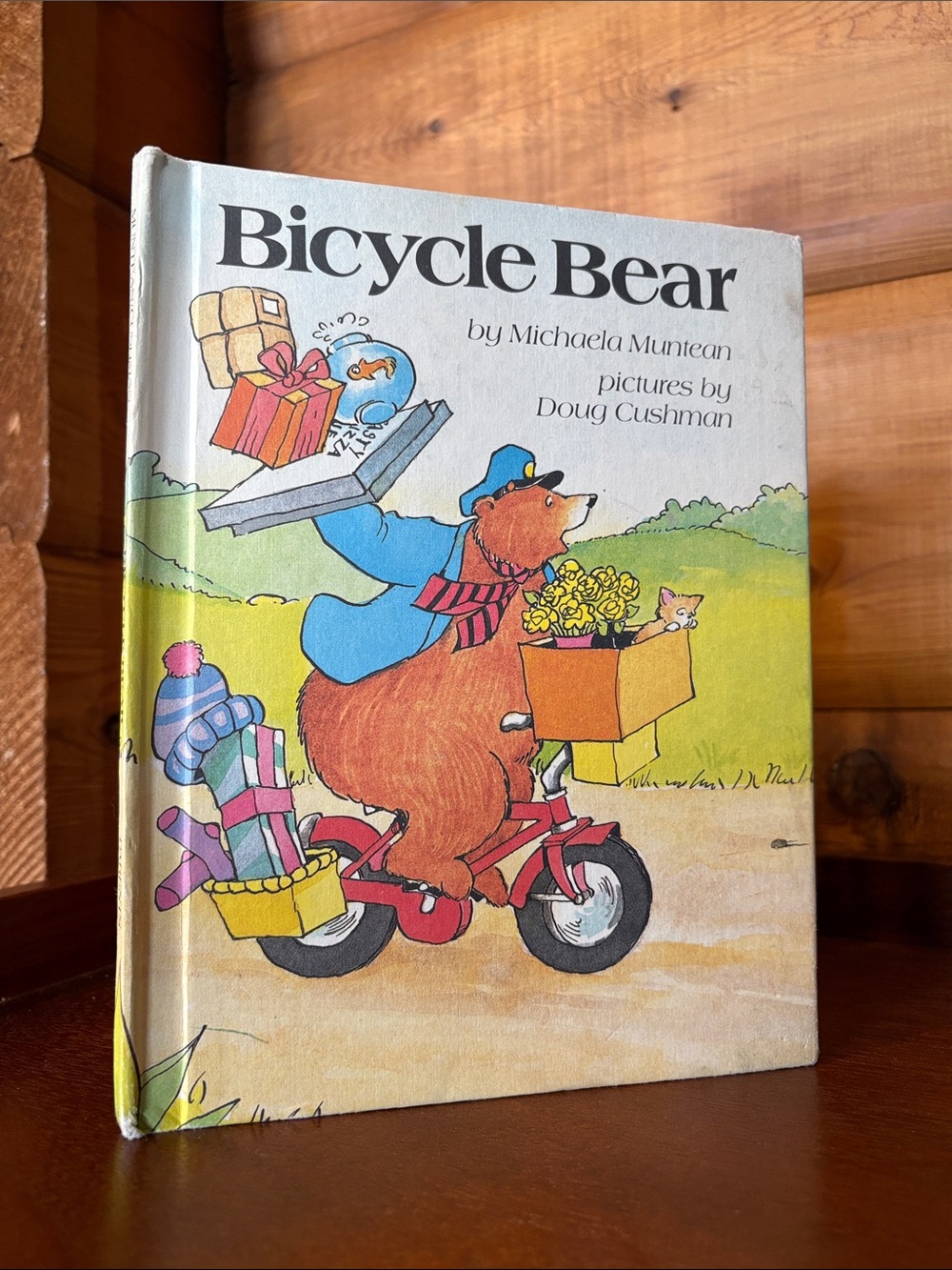 1983  Bicycle Bear, Michaela Muntean & Doug Cushman | Parents Magazine Press